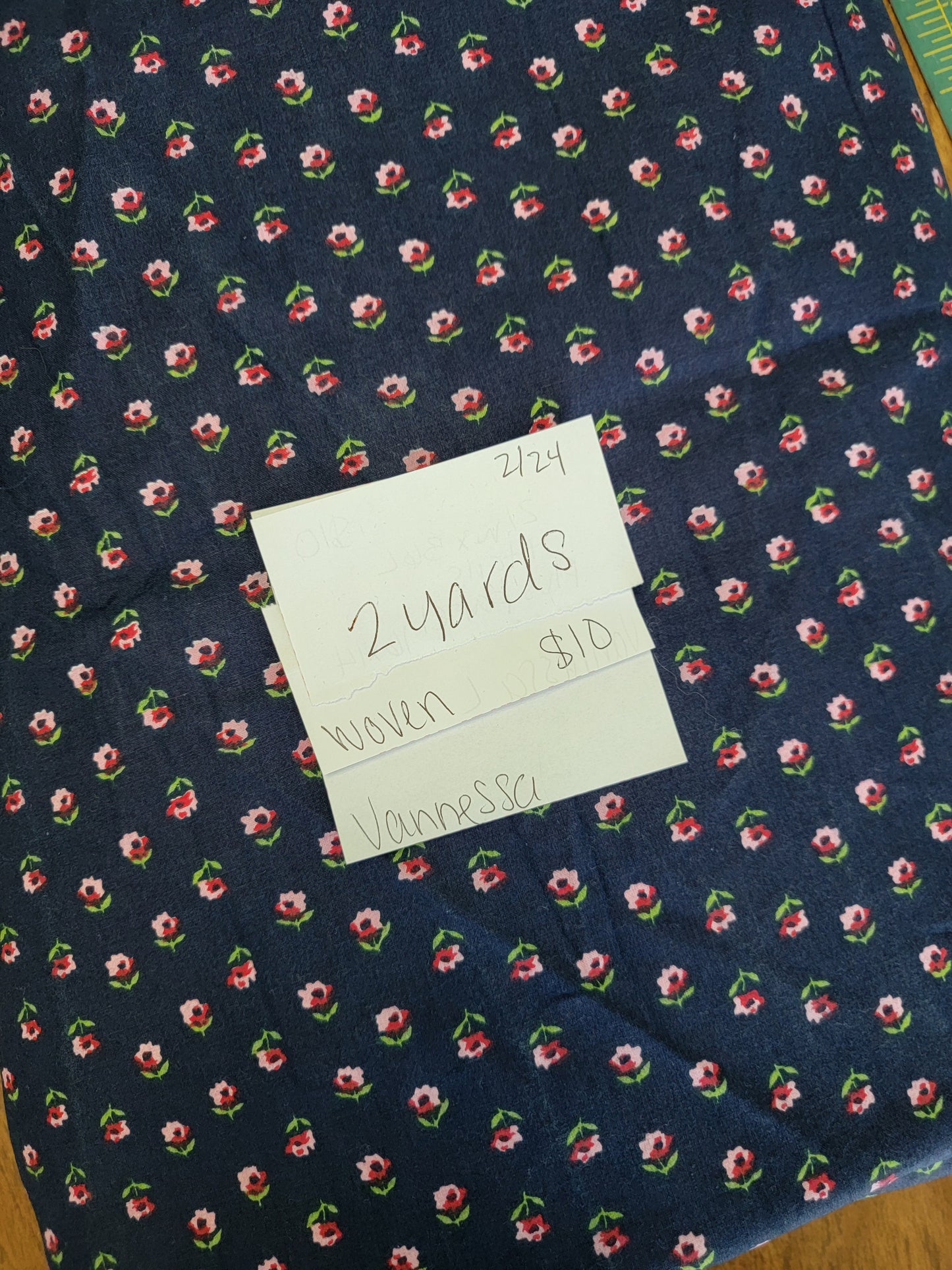 Cotton Woven: Blue florals