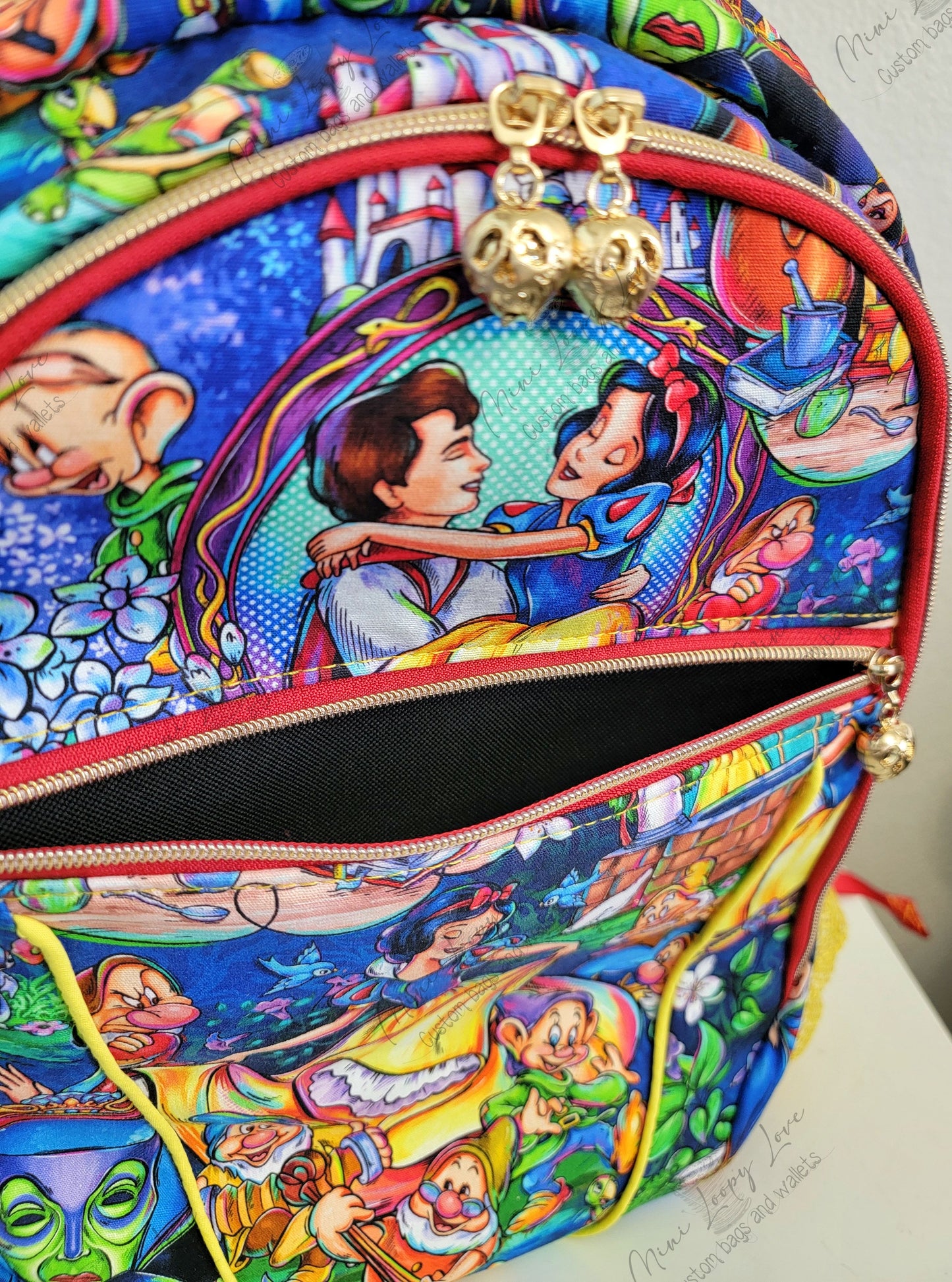 Xaden Backpack: Snow