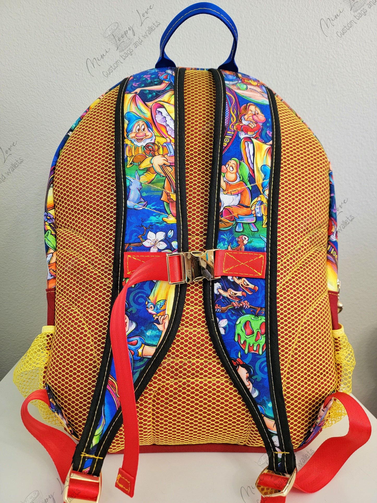 Xaden Backpack: Snow