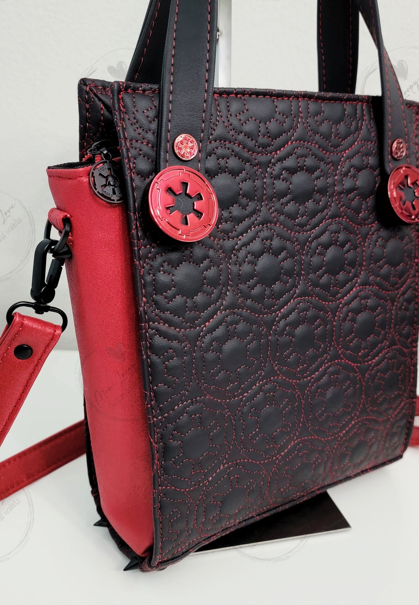 Lina Crossbody Purse: Quilted Imperial Wars