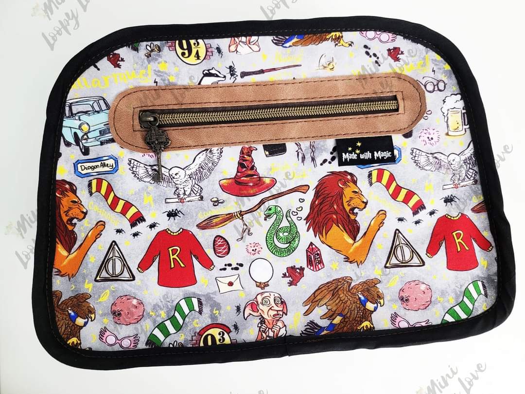 Kiki Crossbody Bag: HP Doodles