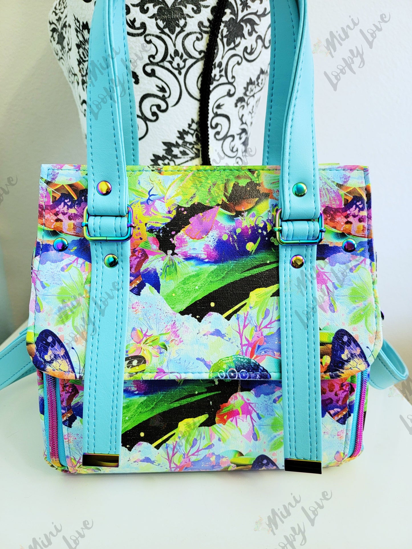 Vadon Crossbody Bag: Rainbow Butterflies