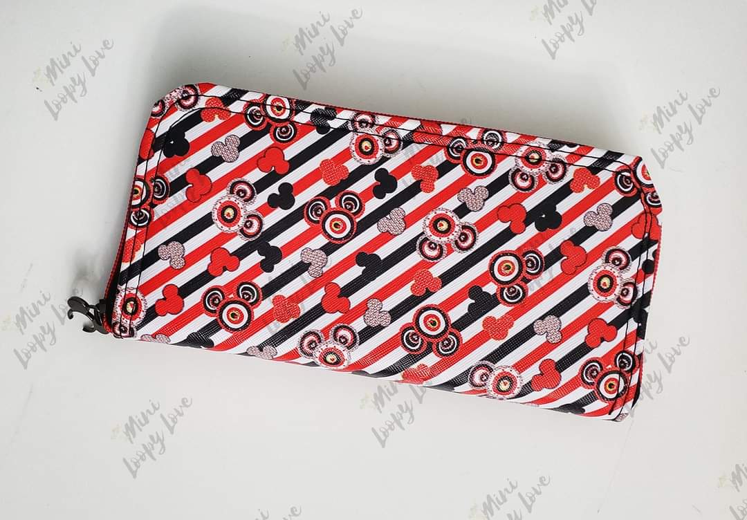 Classic zip around wallet: mouse stripe