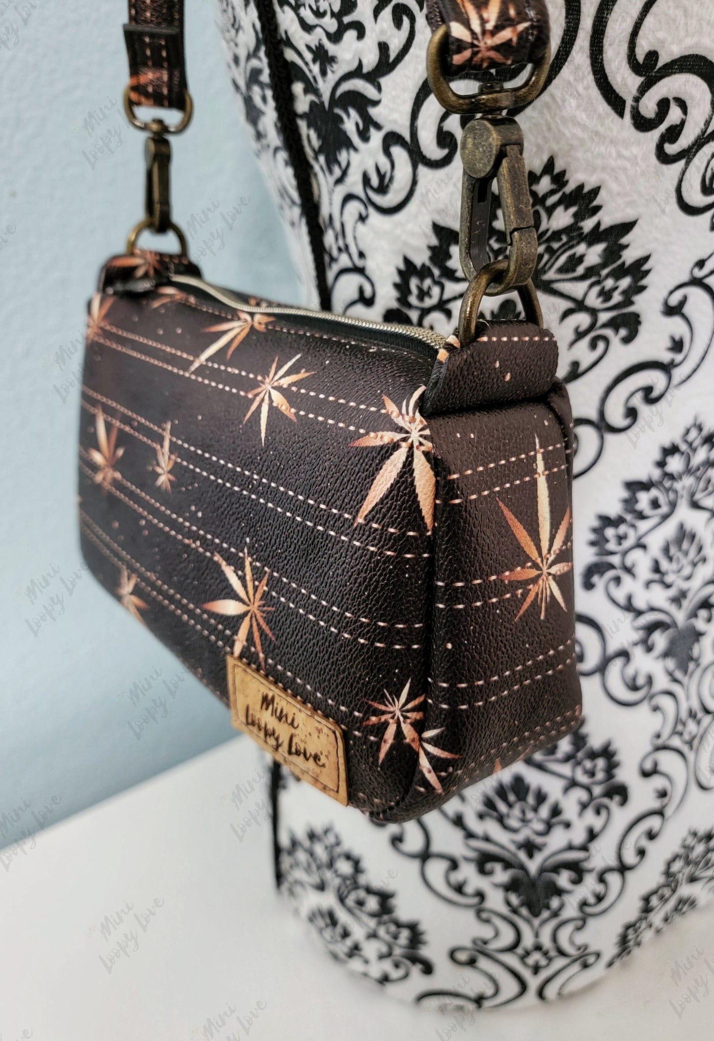 Miniatour Stash Bag- Leaf Pinstripes