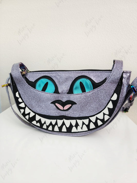 Luna shoulder bag: Chess face