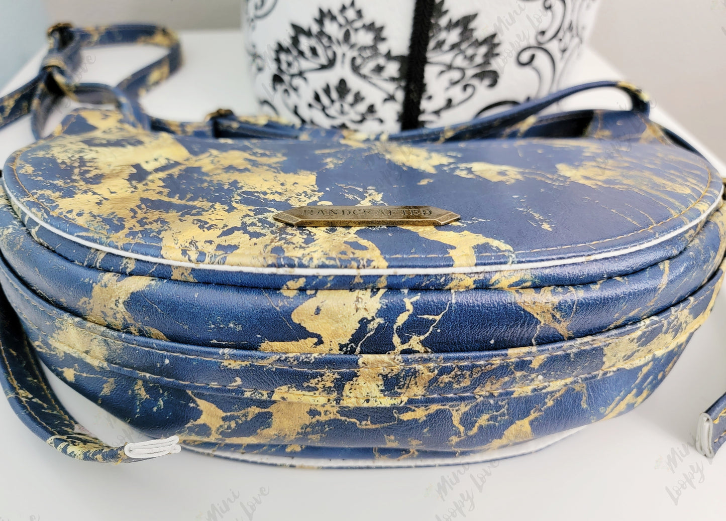 Luna Crossbody Bag: Marble