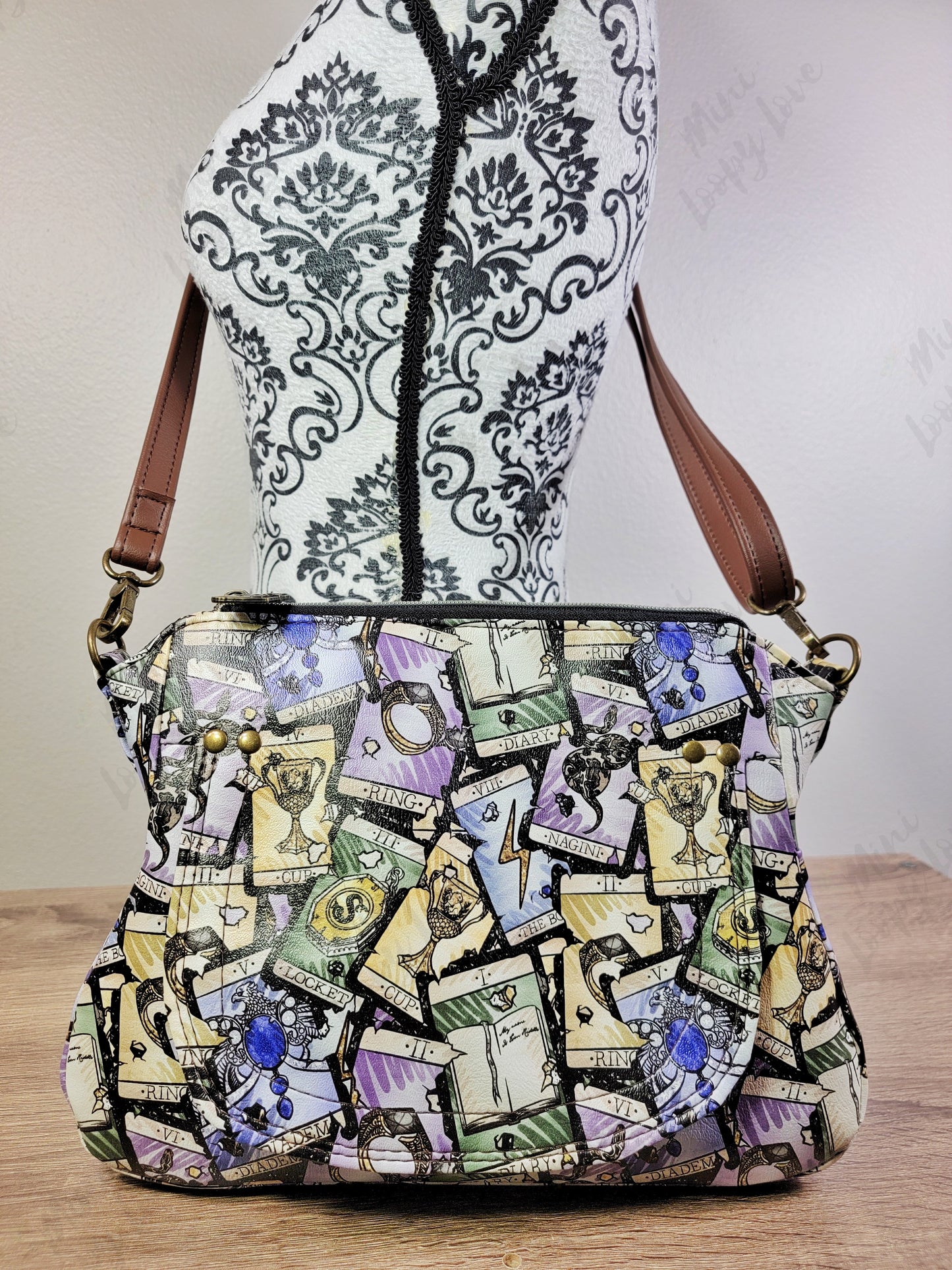 Brightstone Handbag: HP Tarot Cards