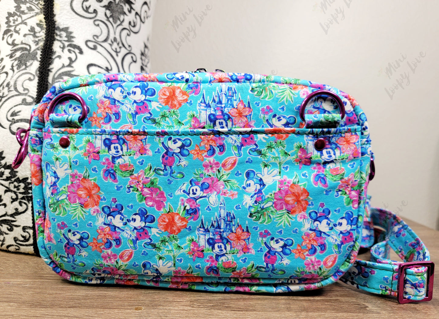 Catalina Crossbody/ Sling Bag: Hawaiian Mouse